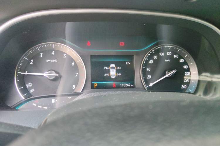 Used Buick GT 2018 15T Dual-Clutch Elite Model China V Standard Instrument Cluster