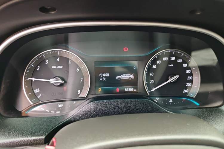 Used Buick GT 2018 18T Automatic Elite Model Instrument Cluster