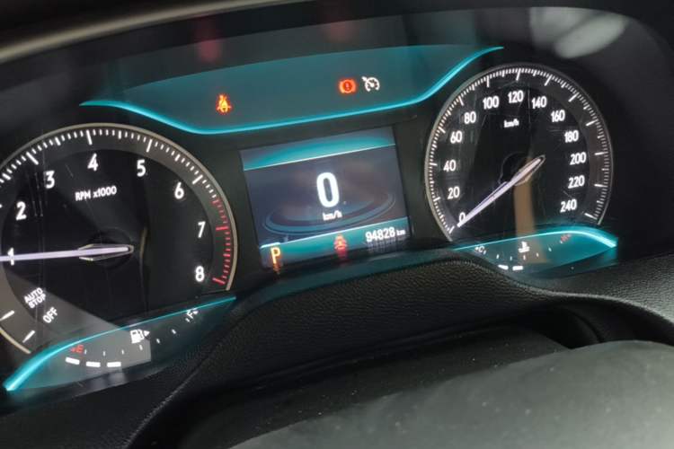 Used Buick GT 2018 18T Automatic Elite Model Instrument Cluster