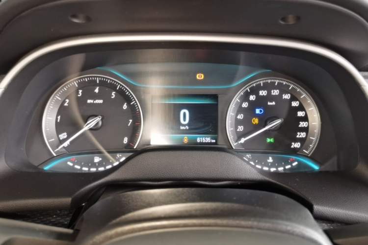 Used Buick GT 2018 18T Automatic Flagship Model Instrument Cluster