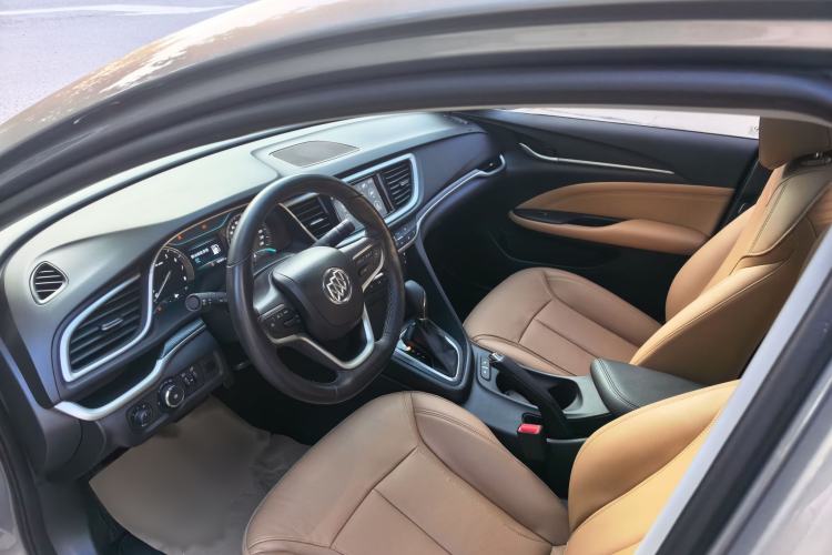 Used Buick GT 2018 18T Automatic Flagship Model Interior 7