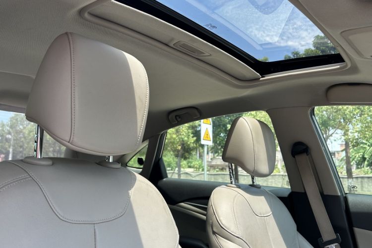 Used Buick GT 2018 15T Dual-Clutch Elite Model China V Standard Interior 8