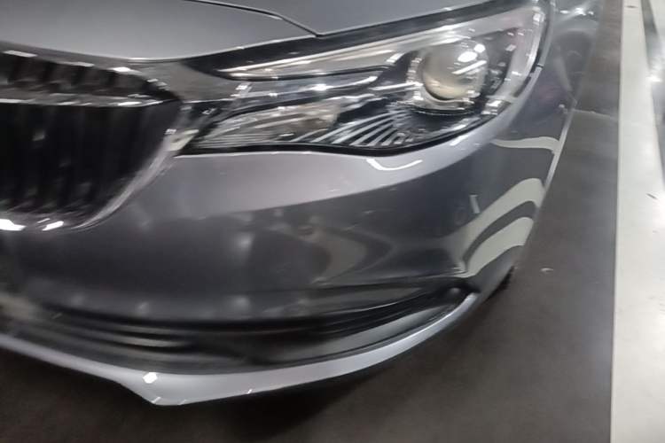 Used Buick GT 2018 15T Dual-Clutch Elite Model China V Standard Left Front Headlight