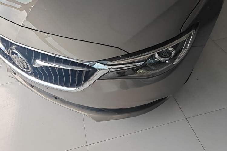 Used Buick GT 2018 15T Dual-Clutch Elite Model China V Standard Left Front Headlight