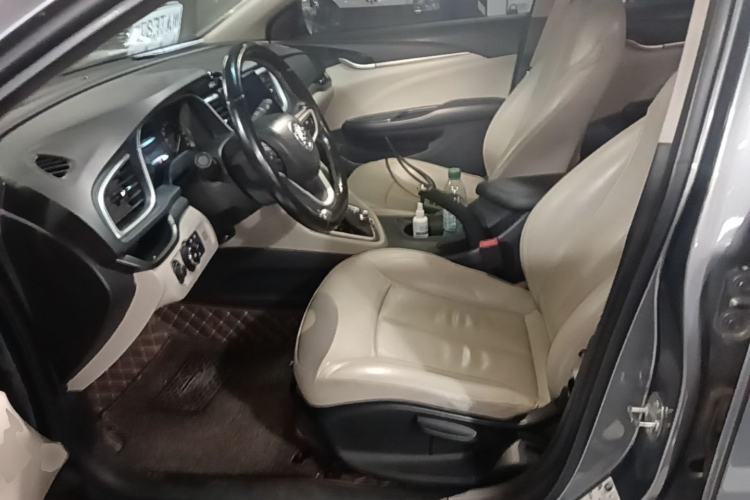 Used Buick GT 2018 15T Dual-Clutch Elite Model China V Standard Left Front Seat