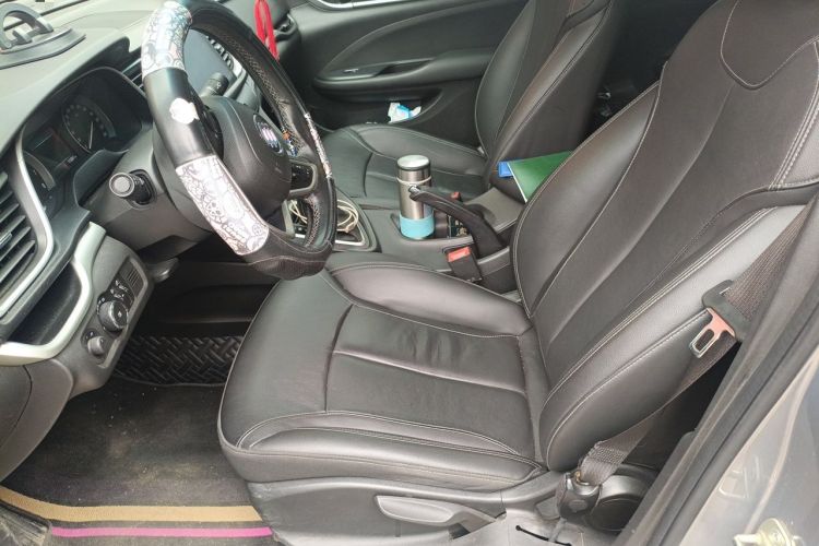 Used Buick GT 2018 18T Automatic Elite Model Left Front Seat