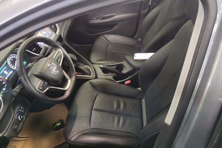 Used Buick GT 2018 18T Automatic Elite Model Left Front Seat