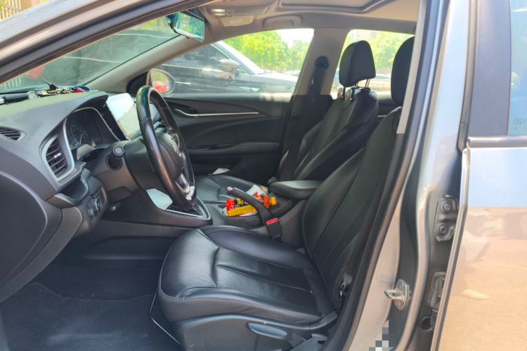 Used Buick GT 2018 18T Automatic Elite Model Left Front Seat