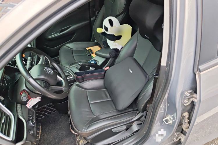 Used Buick GT 2018 18T Automatic Elite Model Left Front Seat