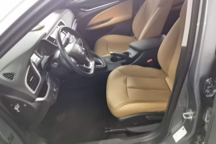 Used Buick GT 2018 18T Automatic Flagship Model Left Front Seat