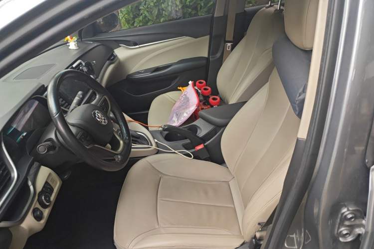 Used Buick GT 2018 15T Manual Elite Version China V Standard Left Front Seat