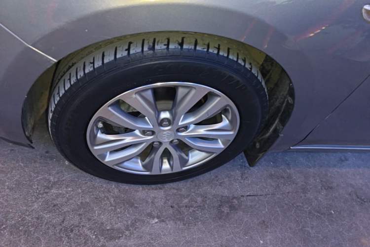 Used Buick GT 2018 18T Automatic Flagship Model Left Front Wheel Hub