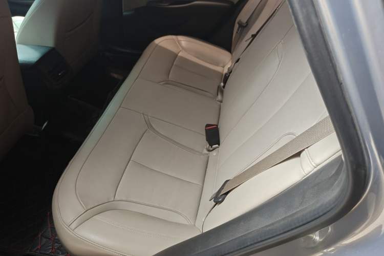 Used Buick GT 2018 15T Manual Elite Version China V Standard Left Rear Seat