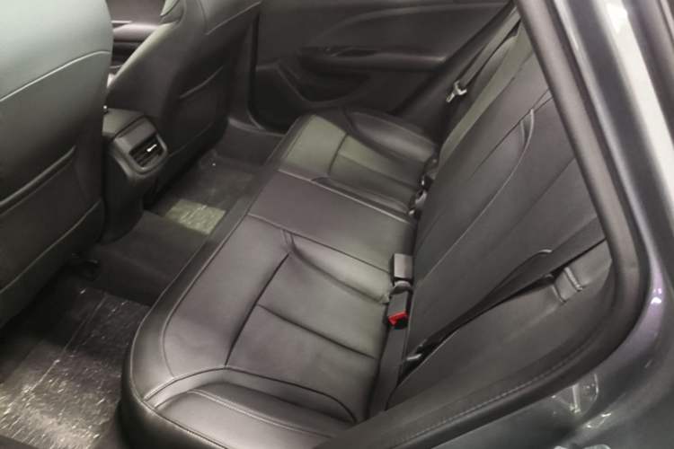 Used Buick GT 2018 18T Automatic Elite Model Left Rear Seat