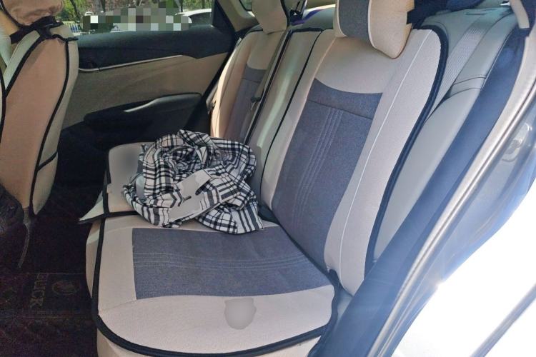 Used Buick GT 2018 15T Dual-Clutch Elite Model China V Standard Left Rear Seat