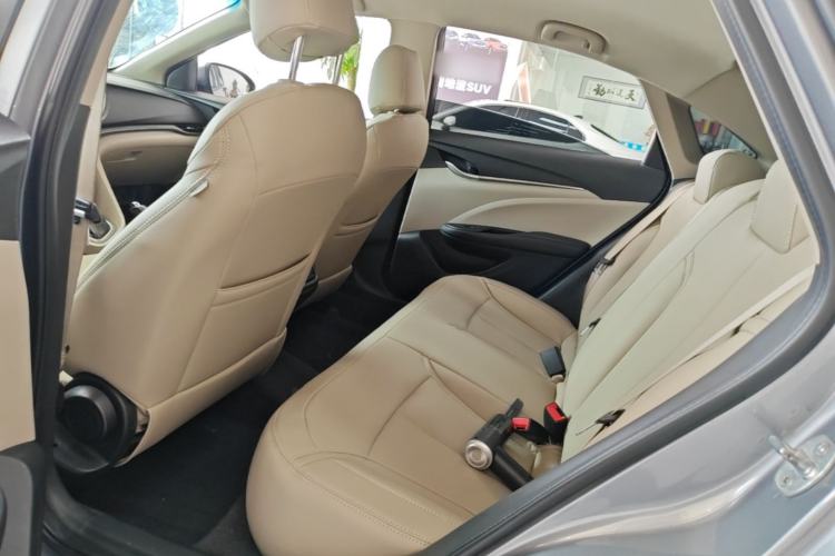 Used Buick GT 2018 15T Dual-Clutch Advanced Model China V Standard Left Rear Seat