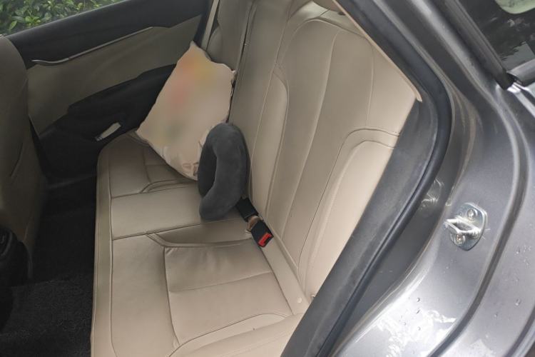 Used Buick GT 2018 15T Manual Elite Version China V Standard Left Rear Seat