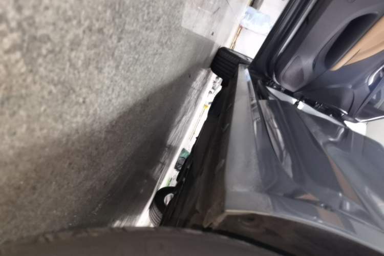 Used Buick GT 2018 18T Automatic Flagship Model Left Side Sill