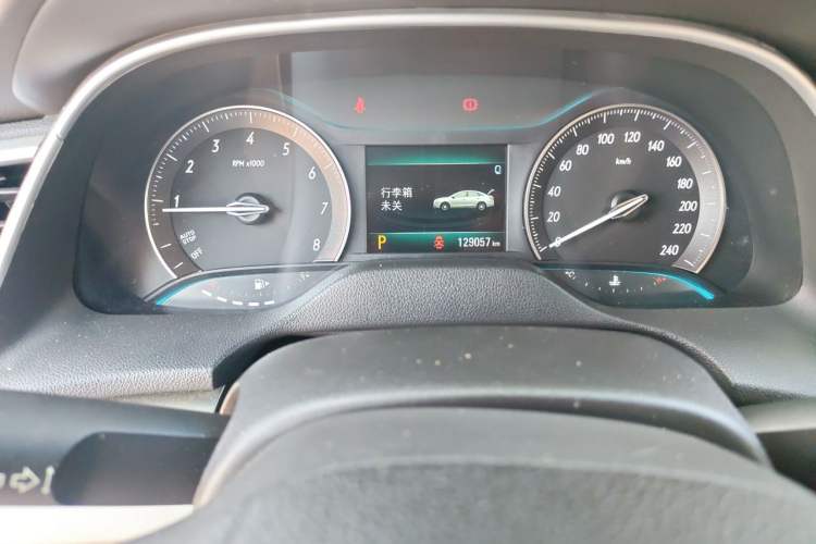 Used Buick GT 2018 15T Dual-Clutch Elite Model China V Standard Odometer Close Up