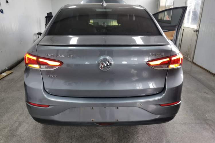 Used Buick GT 2018 18T Automatic Flagship Model Rear