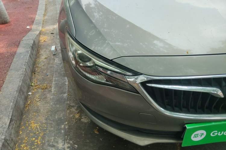 Used Buick GT 2018 15T Dual-Clutch Elite Model China V Standard Right Front Headlight