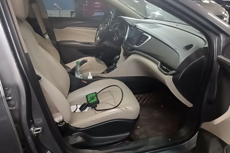 Used Buick GT 2018 15T Dual-Clutch Elite Model China V Standard Right Front Seat