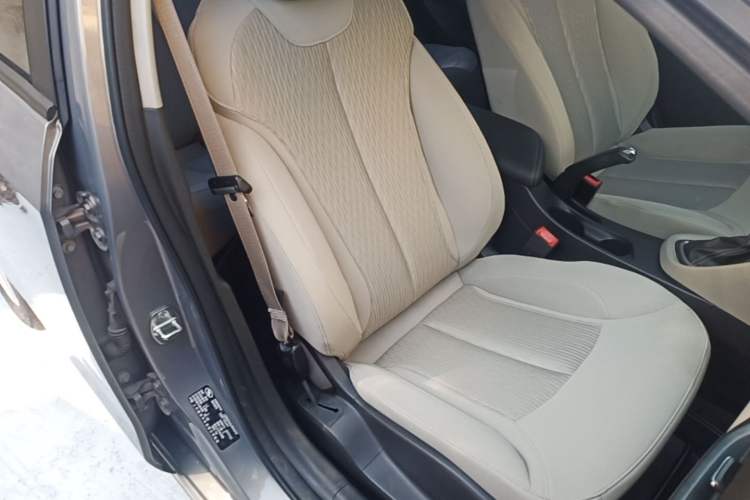 Used Buick GT 2018 15T Dual-Clutch Advanced Model China V Standard Right Front Seat