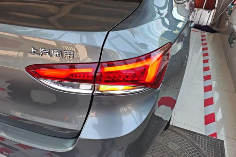 Used Buick GT 2018 15T Dual-Clutch Elite Model China V Standard Right Rear Taillight