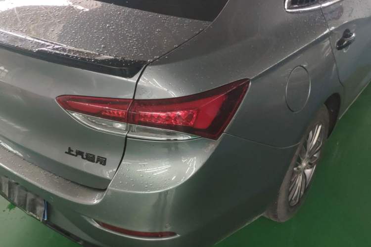 Used Buick GT 2018 18T Automatic Elite Model Right Rear Taillight