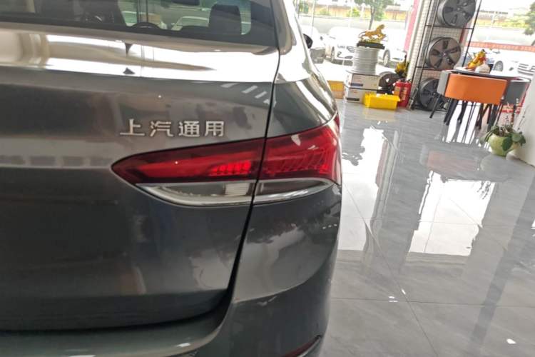 Used Buick GT 2018 15T Dual-Clutch Advanced Model China V Standard Right Rear Taillight