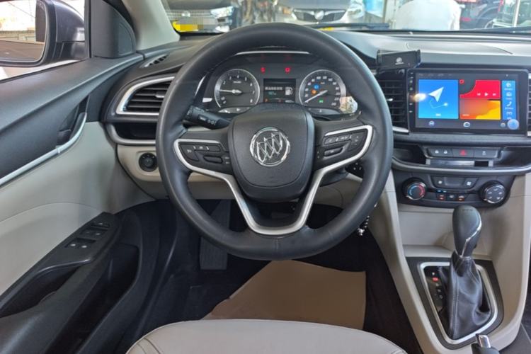 Used Buick GT 2018 15T Dual-Clutch Elite Model China V Standard Steering Wheel