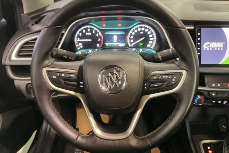 Used Buick GT 2018 18T Automatic Elite Model Steering Wheel