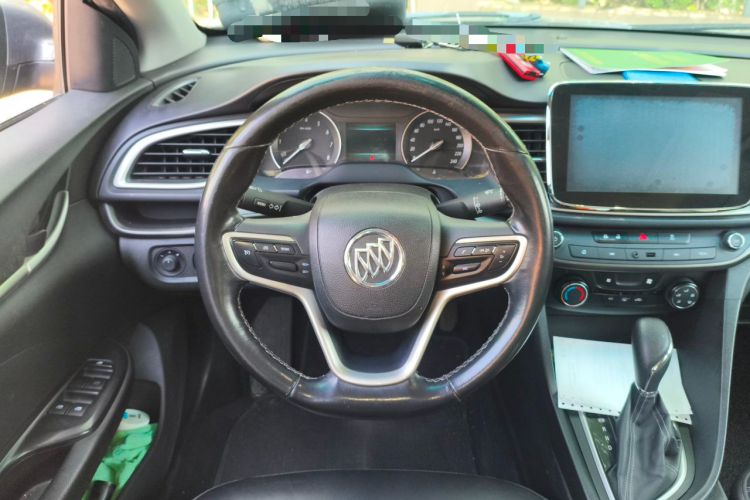 Used Buick GT 2018 18T Automatic Elite Model Steering Wheel