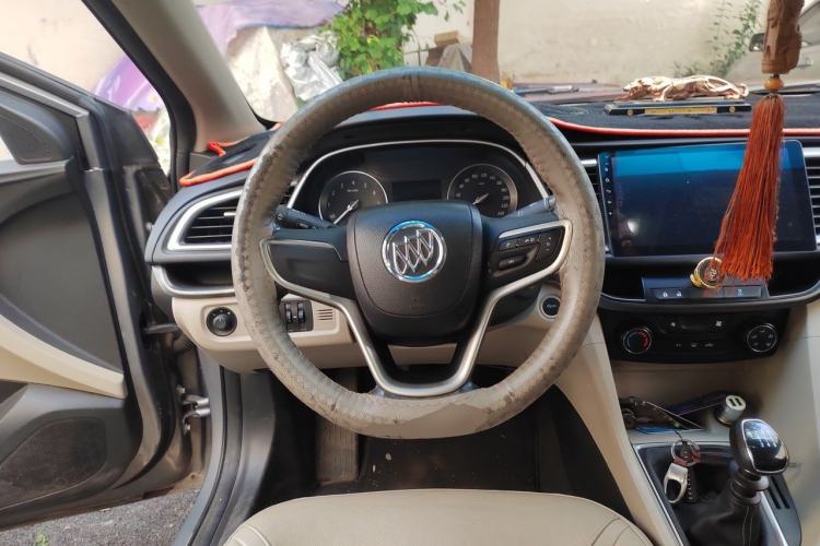 Used Buick GT 2018 15T Manual Elite Version China V Standard Steering Wheel