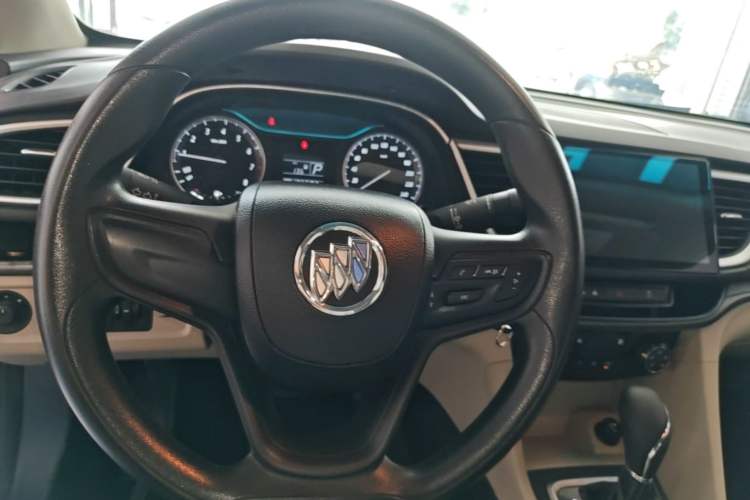 Used Buick GT 2018 15T Dual-Clutch Advanced Model China V Standard Steering Wheel