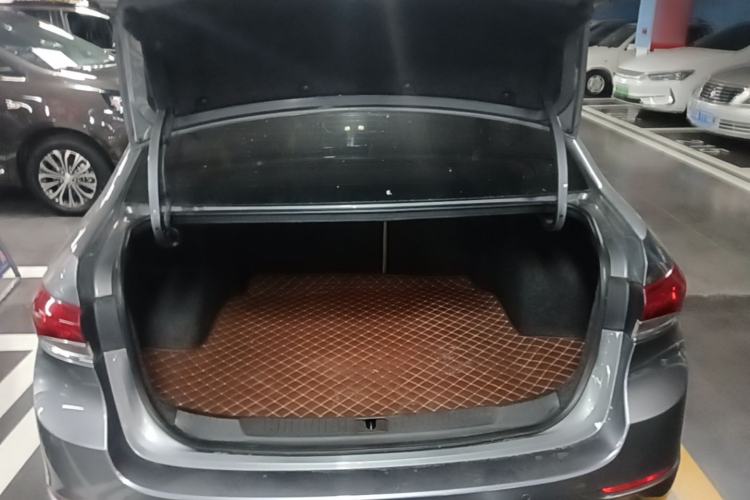 Used Buick GT 2018 15T Dual-Clutch Elite Model China V Standard Trunk