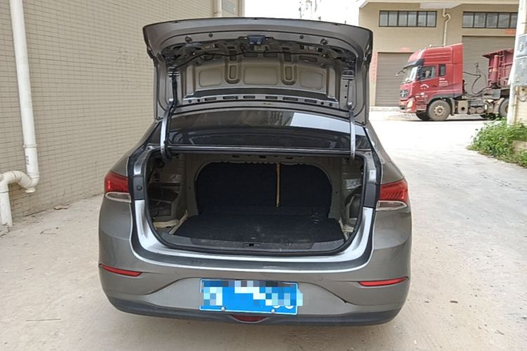 Used Buick GT 2018 15T Dual-Clutch Elite Model China V Standard Trunk