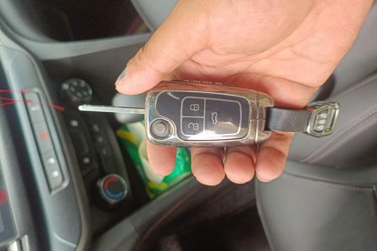 Used Buick GT 2018 18T Automatic Elite Model Vehicle Key