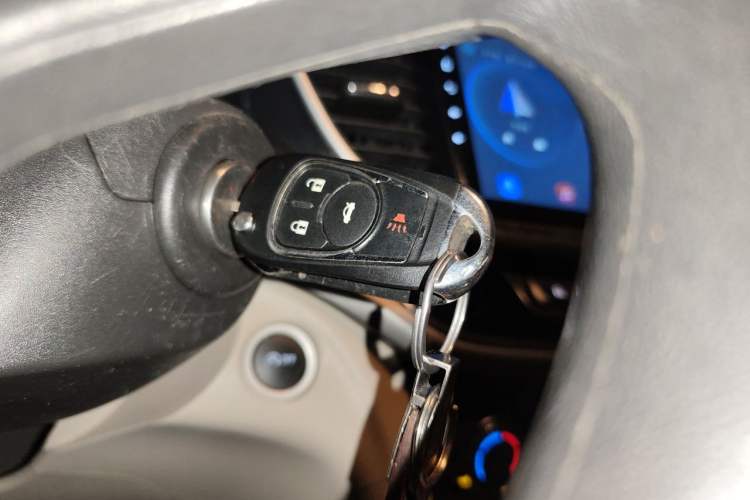 Used Buick GT 2018 15T Dual-Clutch Advanced Model China V Standard Vehicle Key