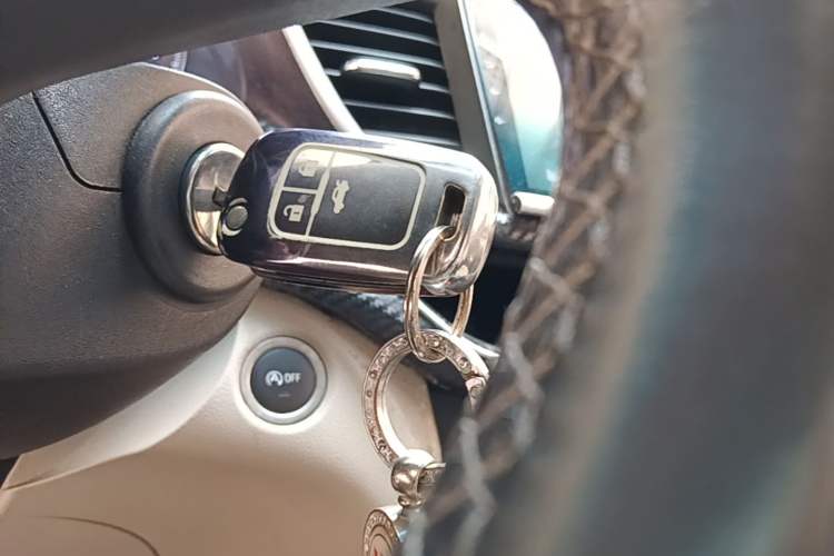 Used Buick GT 2018 15T Dual-Clutch Elite Model China V Standard Vehicle Key