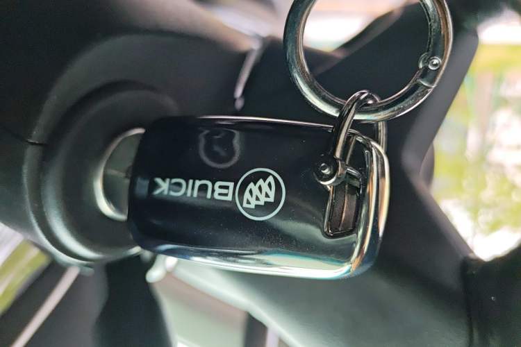 Used Buick GT 2018 18T Automatic Elite Model Vehicle Key