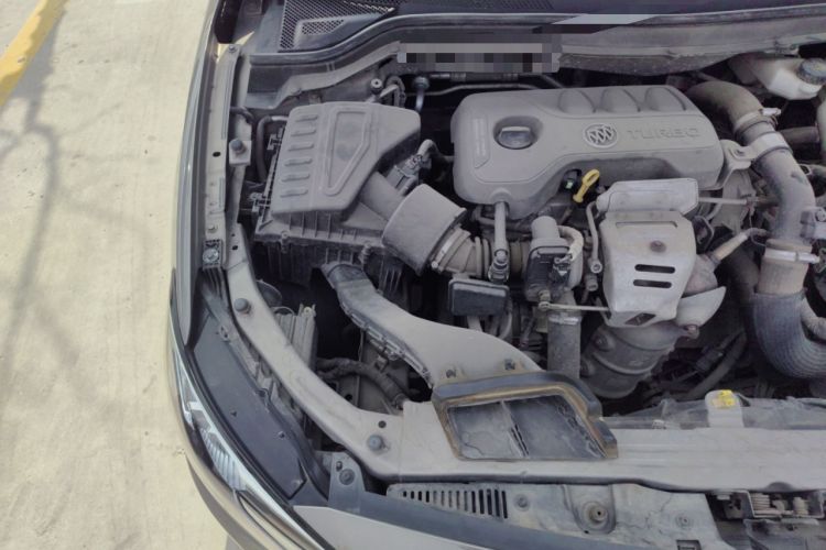 Used Buick GT 2018 15T Dual-Clutch Elite Model China V Standard Engine Bay Right