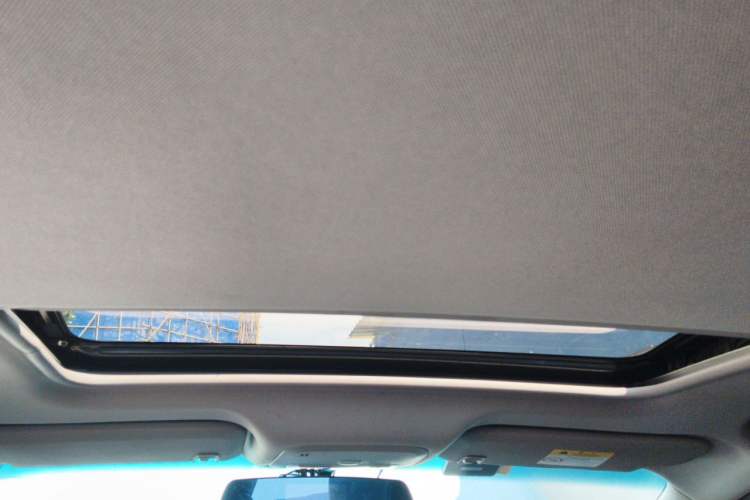 Used Buick GT 2018 18T Automatic Elite Model Headliner