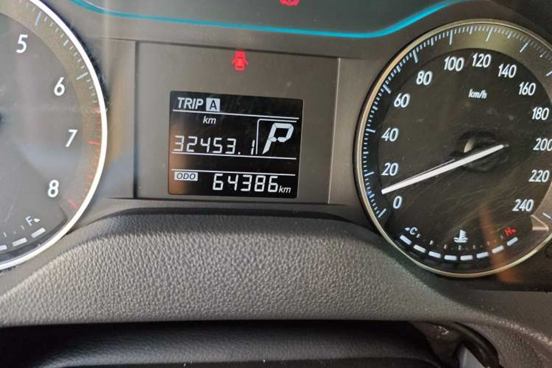 Used Buick GT 2018 15T Dual-Clutch Advanced Model China V Standard Odometer Close Up