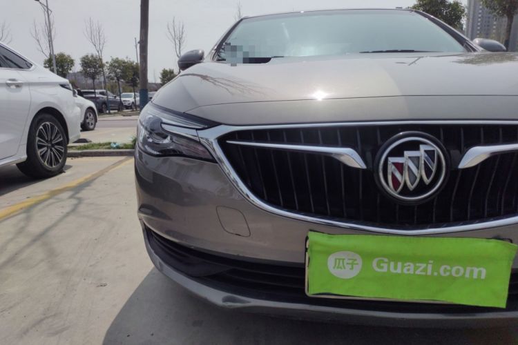 Used Buick GT 2018 15T Dual-Clutch Elite Model China V Standard Right Front Headlight