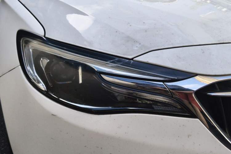 Used Buick GT 2018 18T Automatic Elite Model Right Front Headlight