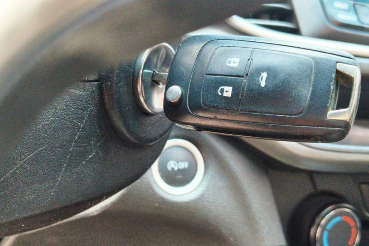Used Buick GT 2018 18T Automatic Elite Model Vehicle Key