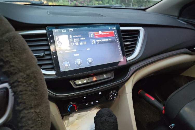 Used Buick GT 2018 15T Dual-Clutch Elite Model China V Standard Audio And AC Panel
