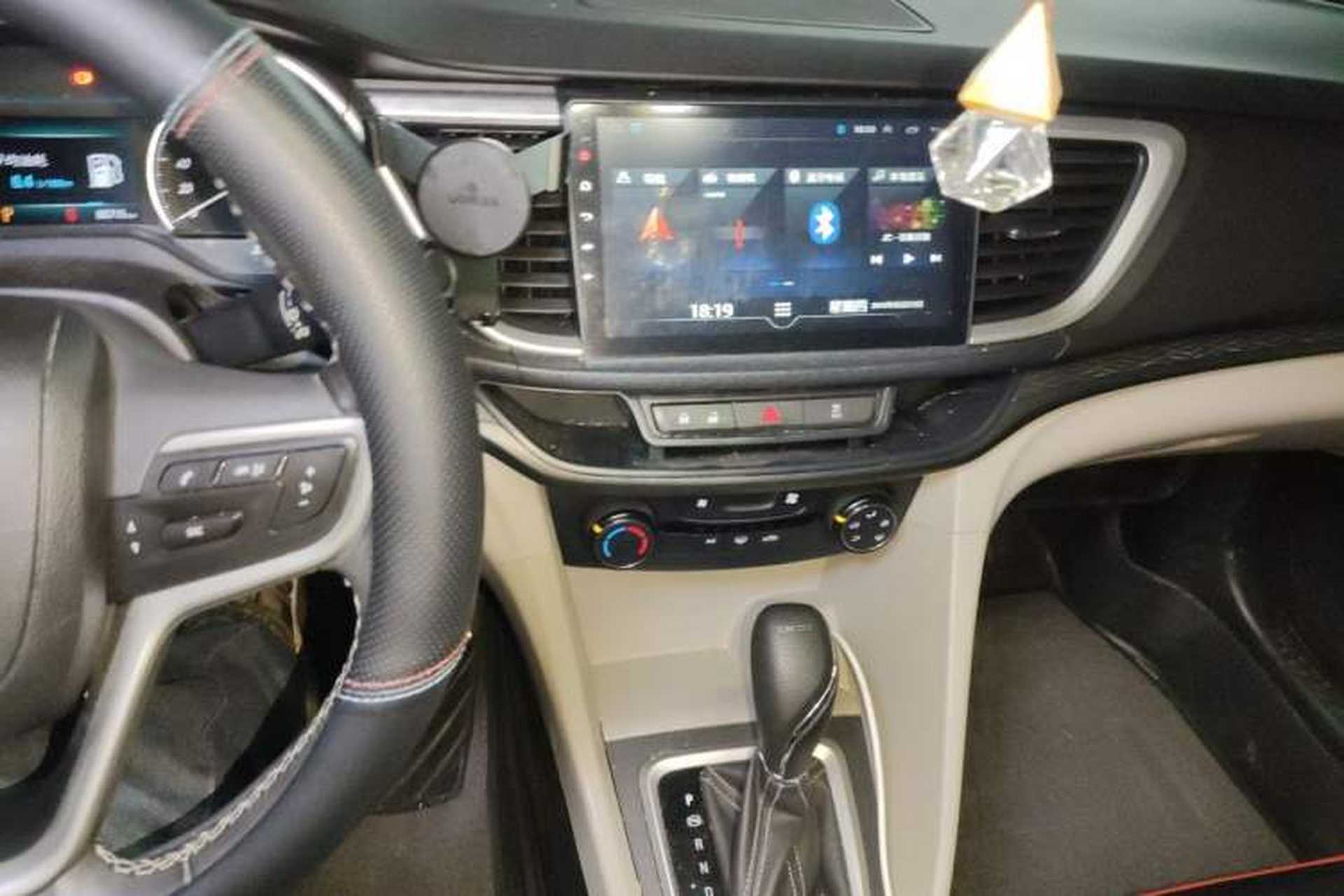 Used Buick GT 2018 15T Dual-Clutch Elite Model China V Standard Audio And AC Panel