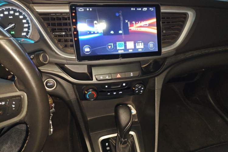 Used Buick GT 2018 18T Automatic Elite Model Audio And AC Panel